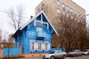 Дом Аксакова в народном стиле